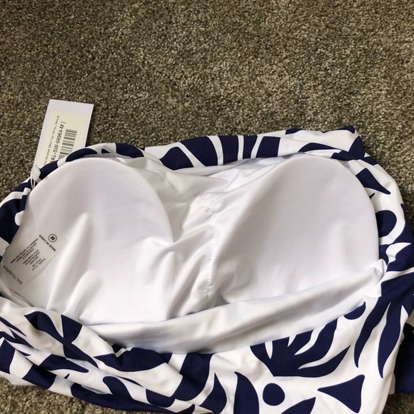NWT Baltic Born Bali One Shoulder Bikini Top ONLY in Navy and White Size Medium - Picture 11 of 12